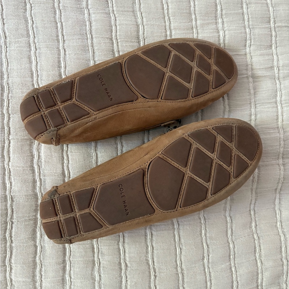 Cole Haan Evelyn Bow Driver Flats Loafers Tan‎ Leather Women’s 5.5C - Picture 8 of 8